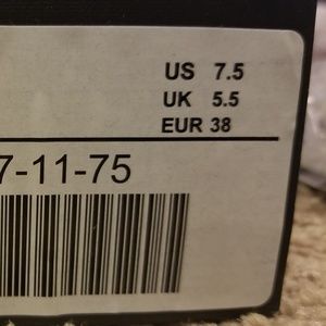 JustFab | Shoes | Just Fab Nude Heel | Poshmark